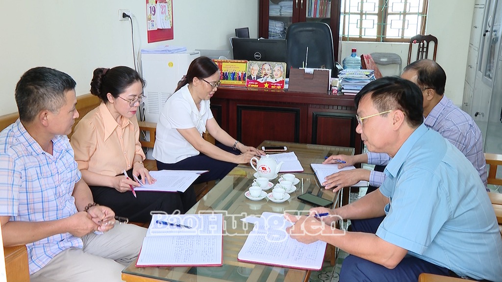 Phù Cừ: 71 cán bộ xin nghỉ hưu trước tuổi