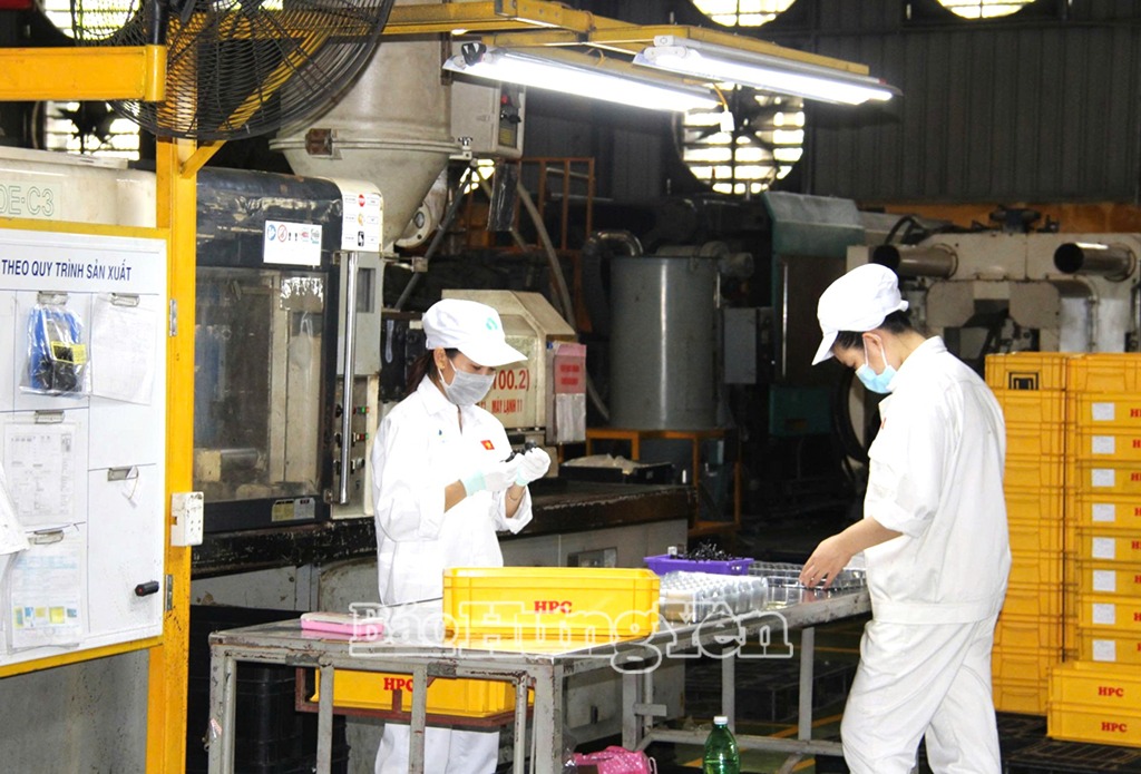 Doanh nghiệp “khát” nhân lực có trình độ, kỹ năng nghề