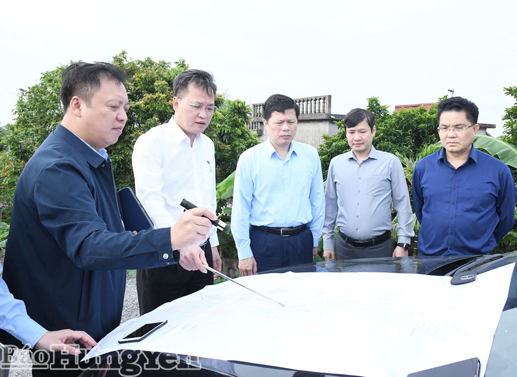 Đồng chí Bí thư Tỉnh ủy Nguyễn Hữu Nghĩa kiểm tra, khảo sát thực tế một số công trình, dự án thuộc Khu kinh tế Thái Bình