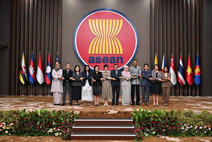 Việt Nam tích cực thúc đẩy tiến trình thực hiện các sáng kiến liên kết ASEAN