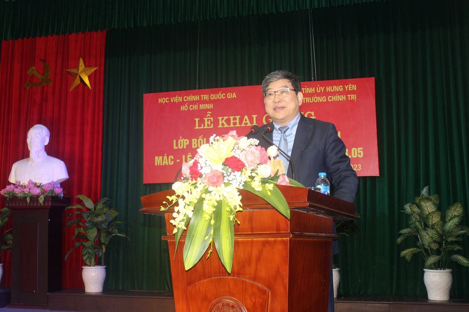 Khai giảng Lớp Bồi dưỡng kiến thức kinh điển Mác - Lênin, tư tưởng Hồ Chí Minh KĐ.23.05