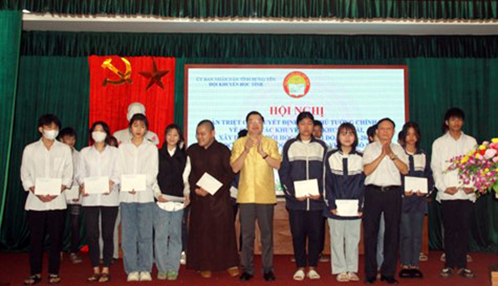 Quán triệt các quyết định của Thủ tướng Chính phủ về công tác khuyến học, khuyến tài, xây dựng xã hội học tập 