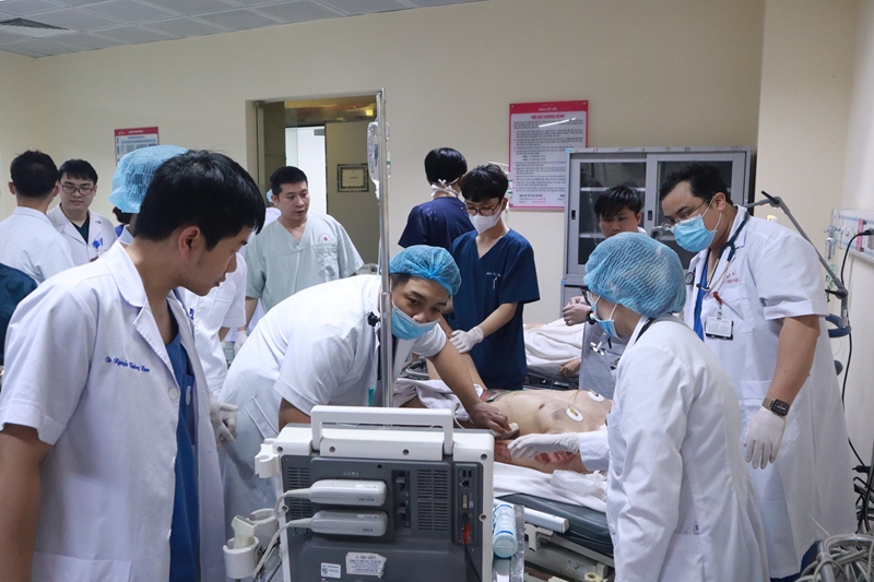 Không được từ chối, xử lý chậm trễ người bệnh cấp cứu trong dịp nghỉ lễ