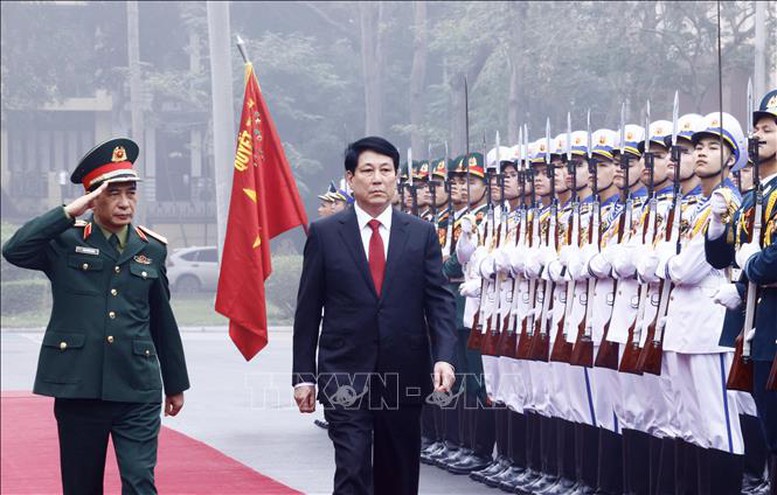 Chủ tịch nước Lương Cường làm việc với Bộ Quốc phòng