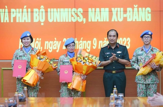 Nỗ lực hoàn thành nhiệm vụ Gìn giữ Hòa bình ở môi trường đa quốc gia