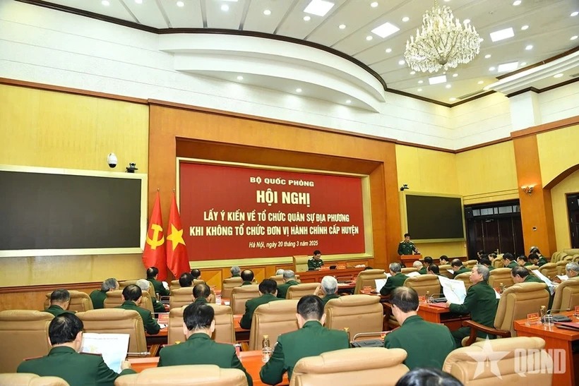 Lấy ý kiến về tổ chức quân sự địa phương khi không tổ chức đơn vị cấp huyện