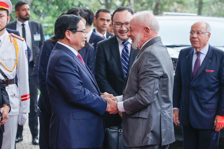Thủ tướng Phạm Minh Chính hội kiến Tổng thống Brazil: Quyết tâm đưa thương mại song phương lên 15 tỷ USD vào năm 2030