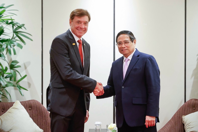 Thủ tướng đề nghị Embraer hợp tác phát triển công nghiệp hàng không