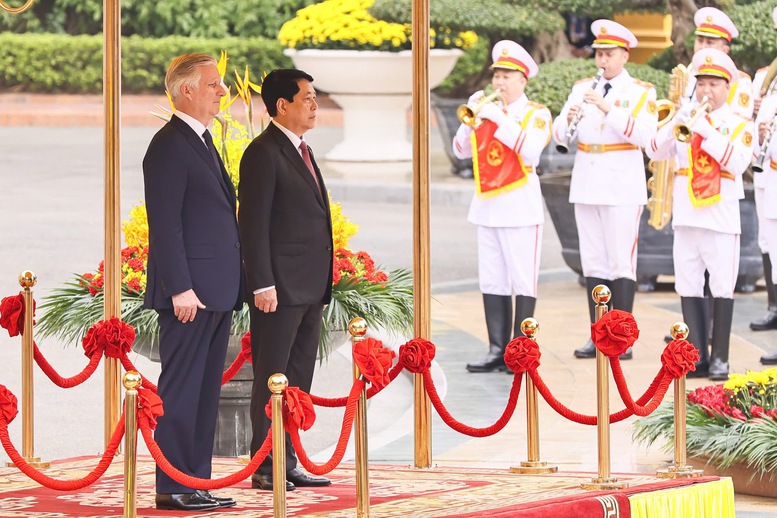 Chủ tịch nước Lương Cường chủ trì lễ đón cấp Nhà nước Nhà Vua Vương quốc Bỉ