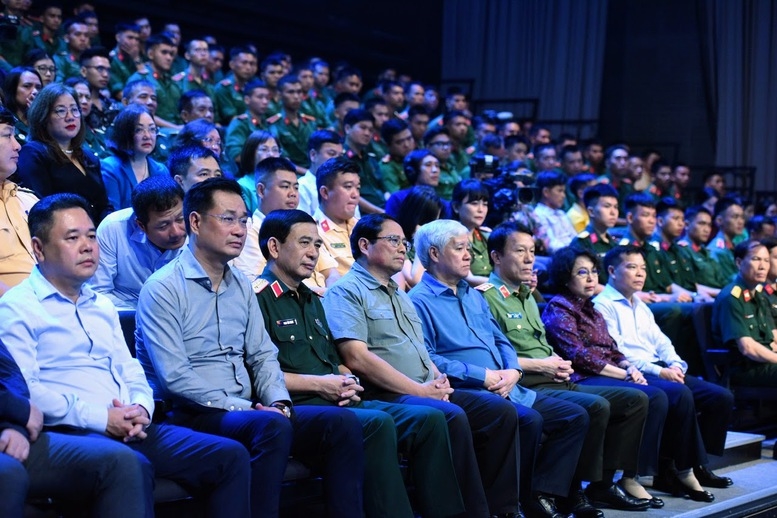 Thủ tướng Phạm Minh Chính dự chương trình truyền hình trực tiếp 