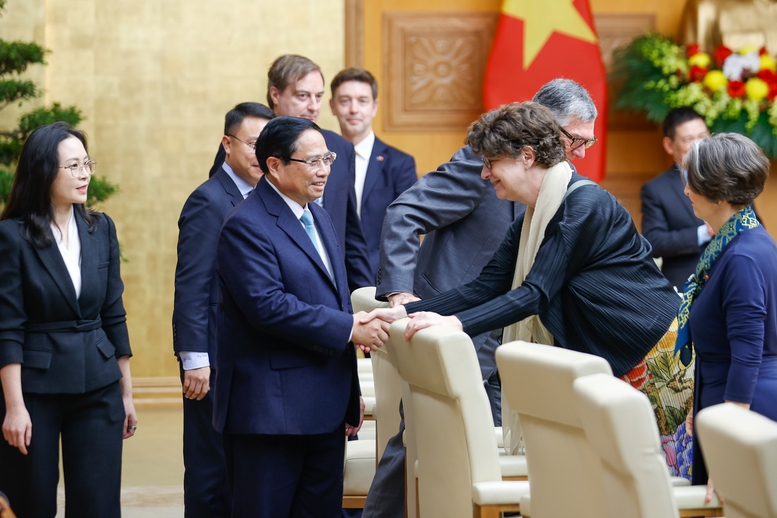 Thủ tướng: Việt Nam sẽ phát triển thành trung tâm kinh tế, thương mại và đầu tư lớn tại Đông Nam Á