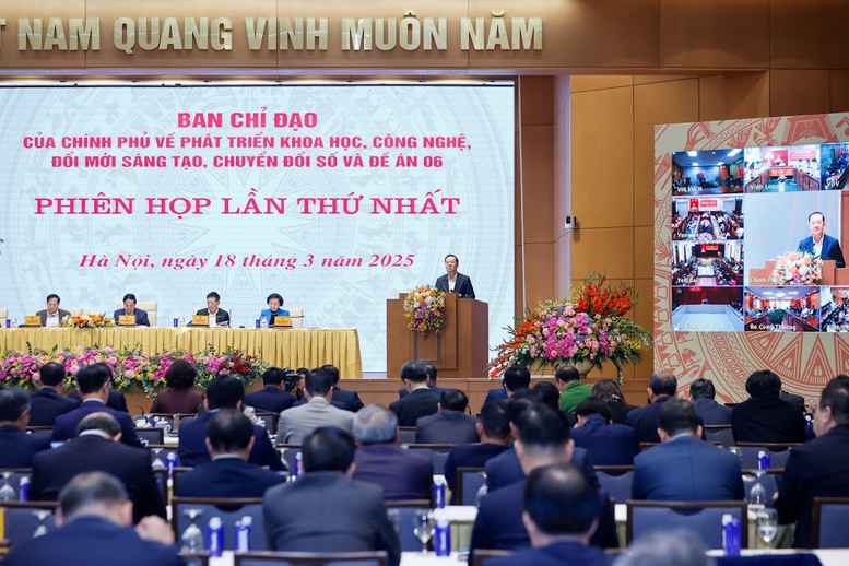 TỔNG THUẬT: Phiên họp thứ nhất Ban Chỉ đạo của Chính phủ về phát triển KHCN, đổi mới sáng tạo, chuyển đổi số và Đề án 06