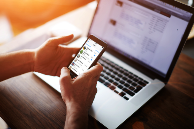 Xác thực tài khoản mạng xã hội giúp hạn chế tội phạm lừa đảo trên không gian mạng