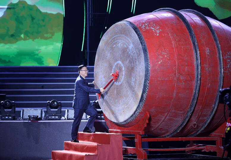 Khai mạc Lễ hội Hoa Lư - Di sản Văn hóa phi vật thể quốc gia không ngừng được nâng tầm về quy mô, cách thức tổ chức