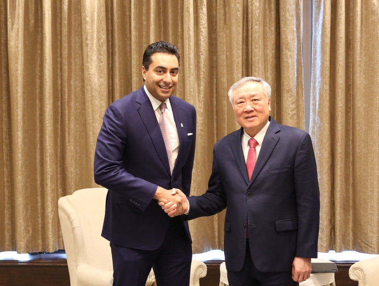 Phó Thủ tướng Thường trực Chính phủ Nguyễn Hòa Bình tiếp Tổng Giám đốc điều hành Ngân hàng Standard Chartered