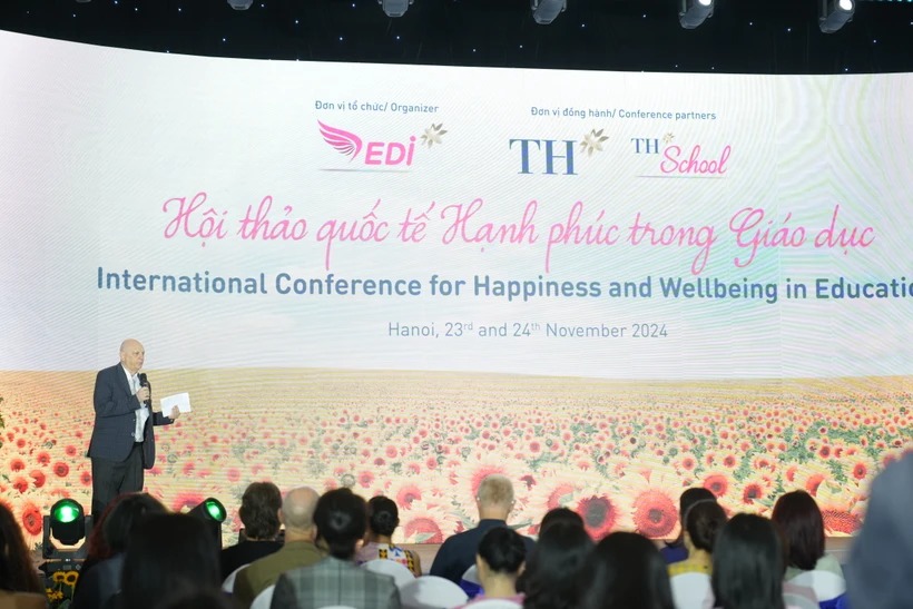 Hạnh phúc trong giáo dục: Cần quan tâm đến cảm xúc của người học