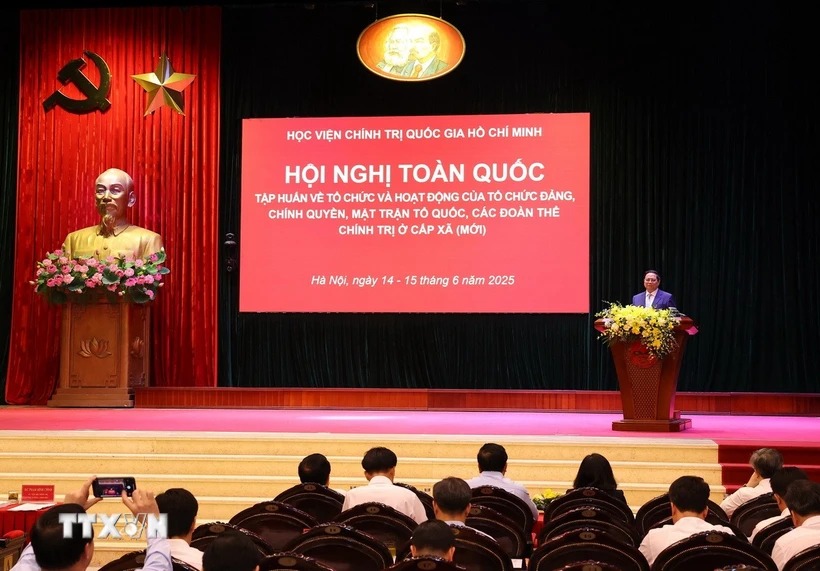 Điểm mới trong thi hành Điều lệ Đảng; chức năng, nhiệm vụ của Đảng ủy xã, phường