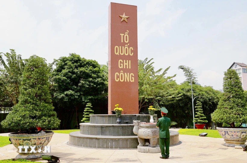Cuộc đấu “cân não” giữ cầu huyết mạch Rạch Chiếc