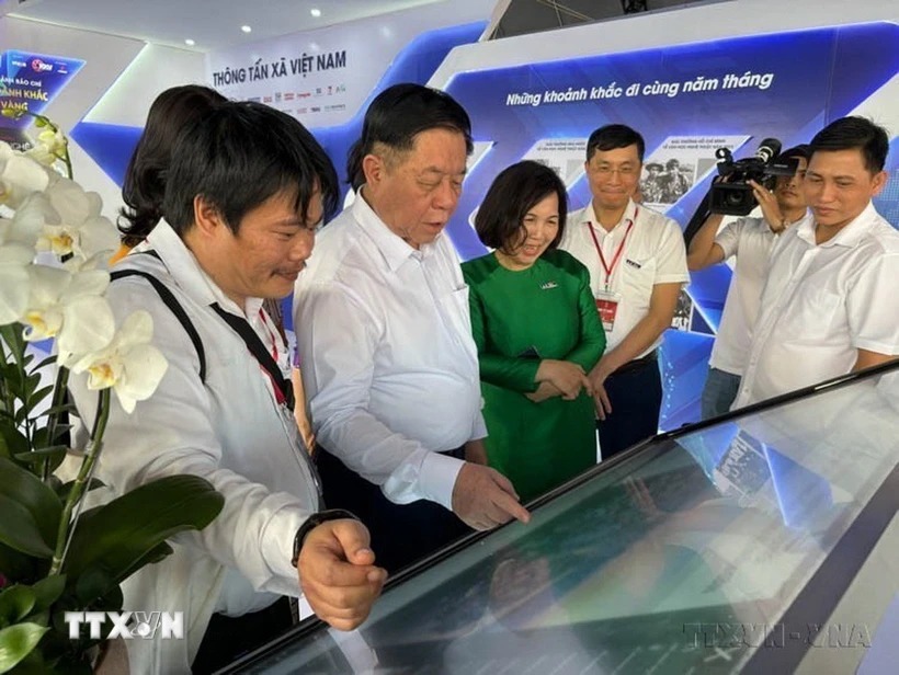 Báo chí cách mạng đồng hành nâng tầm vị thế quốc gia trên trường quốc tế