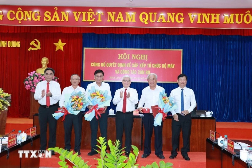 Cuộc cách mạng tinh gọn bộ máy: Cần nhiều tấm gương mở đường