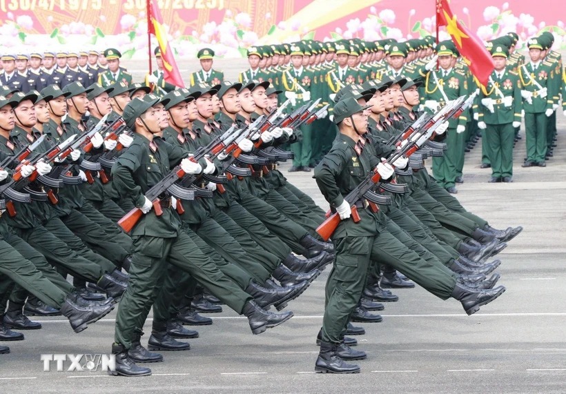 Quân nhân Việt Nam luyện tập sẵn sàng tham gia duyệt binh tại Quảng trường Đỏ