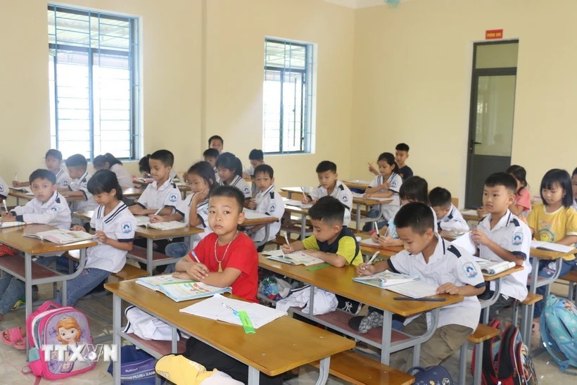 18 năm cấm dạy thêm… trên giấy và thách thức trong thực hiện Thông tư 29