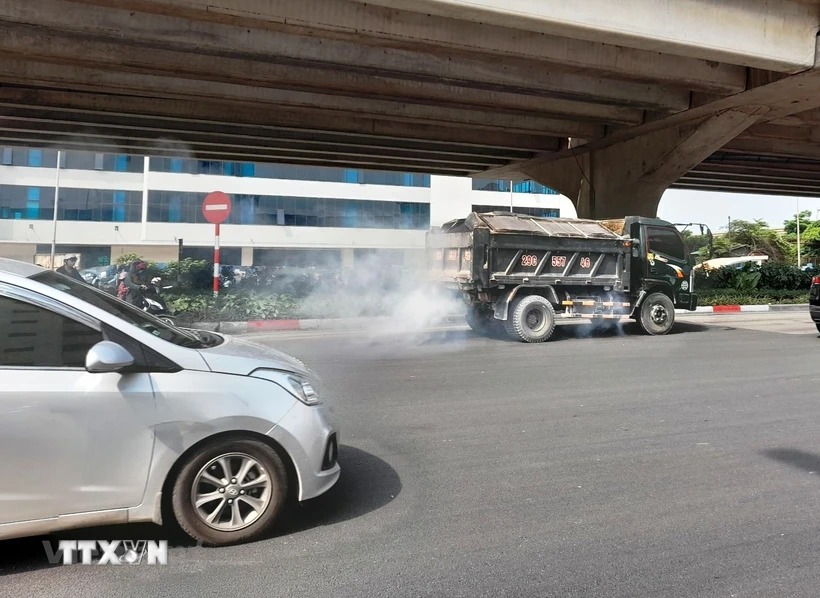 Áp dụng nghiêm quy chuẩn về khí thải ôtô: Không cấm xe theo năm sản xuất