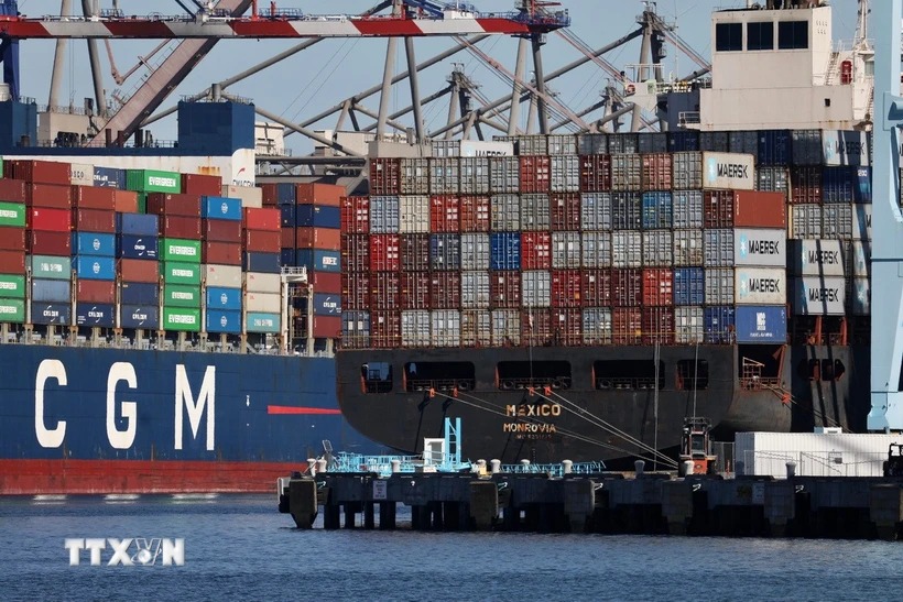 Các công ty Mỹ “như ngồi trên đống lửa” khi ông Trump áp thuế 46% với Việt Nam