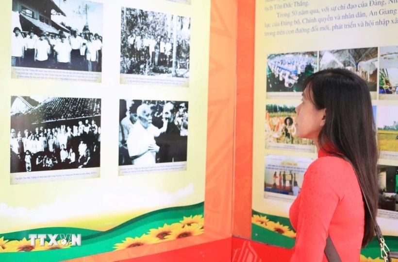 Triển lãm ảnh về Dấu ấn Chủ tịch Tôn Đức Thắng trong đại thắng mùa Xuân 1975