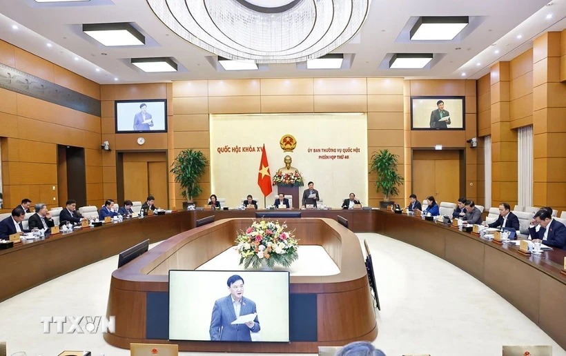 UBTV Quốc hội: Bỏ thẩm quyền xử phạt vi phạm hành chính đối với 6 chức danh