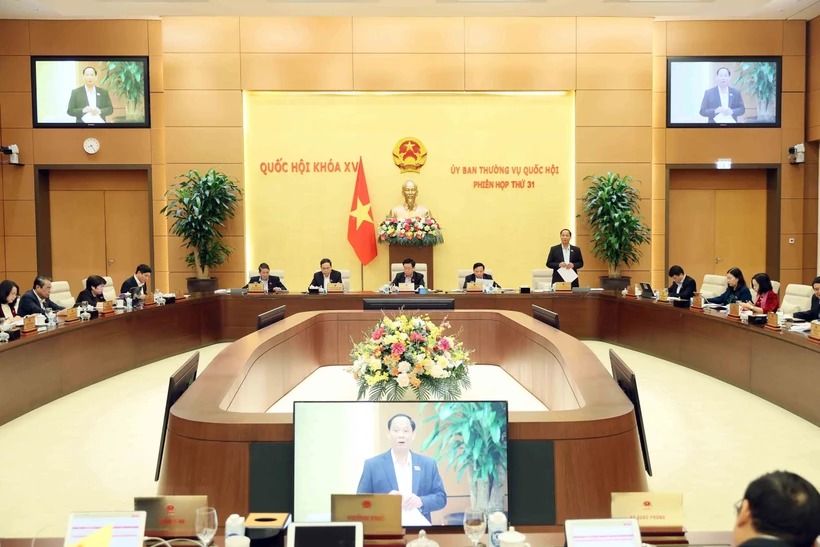 Cho ý kiến về chỉnh lý dự thảo Luật Công nghiệp quốc phòng, an ninh