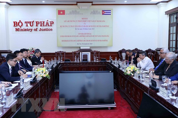 Việt Nam sẵn sàng chia sẻ với Cuba về tổ chức thi hành pháp luật