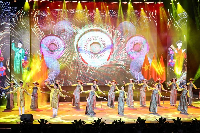 Văn học nghệ thuật thời kỳ mới: Hiện thực hóa khát vọng phát triển đất nước