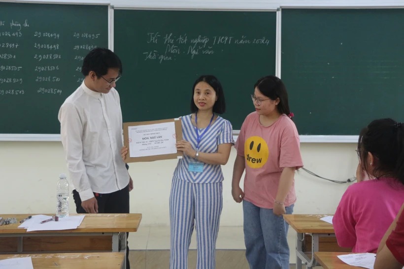 Thi Tốt nghiệp THPT năm 2025: Đề thi sẽ được in trên khổ giấy A3