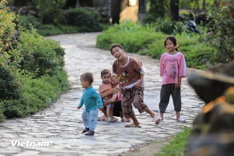 Công cuộc giảm nghèo: Vẫn còn một số huyện “trắng” xã nông thôn mới