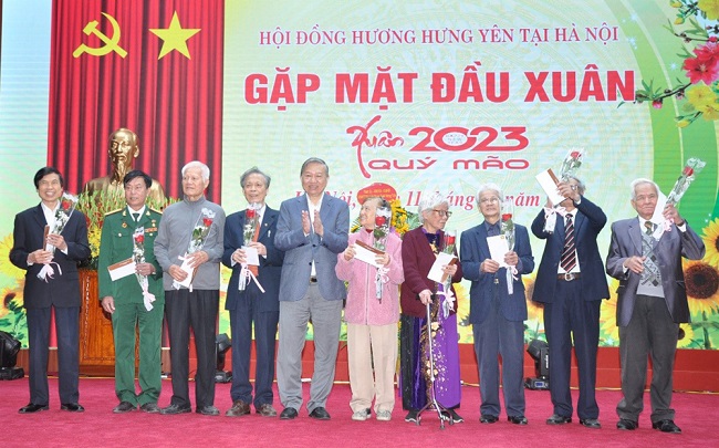 Ban liên lạc Hội đồng hương Hưng Yên tại thành phố Hà Nội gặp mặt đầu xuân Quý Mão 2023